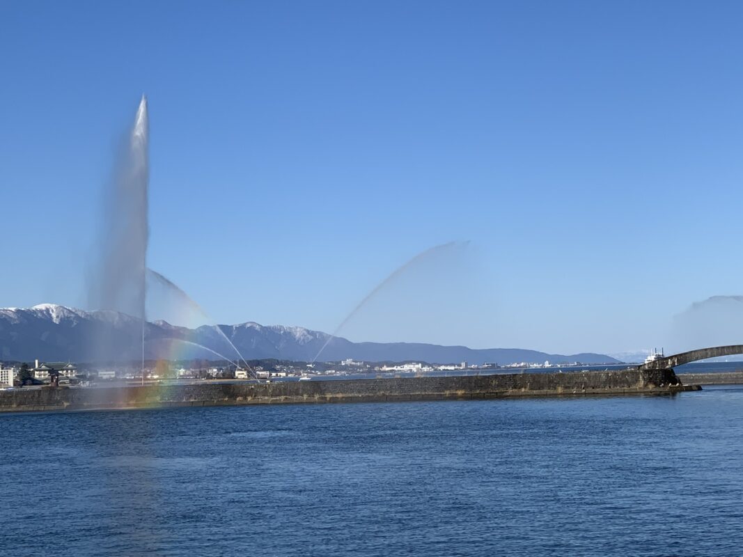 マジシャン滋賀旅　びわこ花噴水